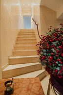 Luxury Apartment & Penthouse Villa