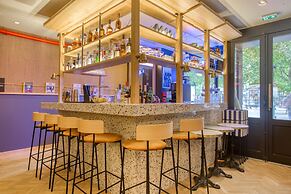 Oh La La! Hotel bar - Paris Bastille