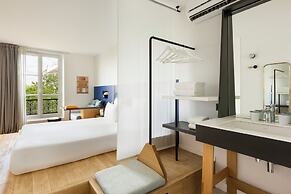 Oh La La! Hotel bar - Paris Bastille