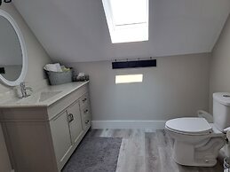 Anne's Windy Poplars Cottage Resort