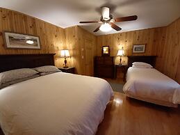 Anne's Windy Poplars Cottage Resort