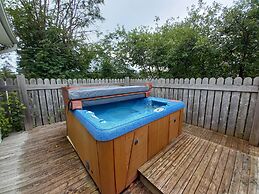 Anne's Windy Poplars Cottage Resort