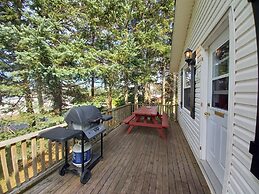 Anne's Windy Poplars Cottage Resort