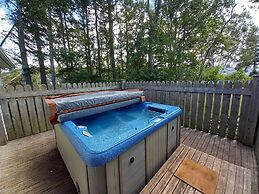 Anne's Windy Poplars Cottage Resort