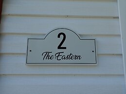 Anne's Windy Poplars Cottage Resort