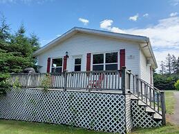 Anne's Windy Poplars Cottage Resort