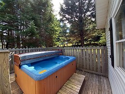 Anne's Windy Poplars Cottage Resort