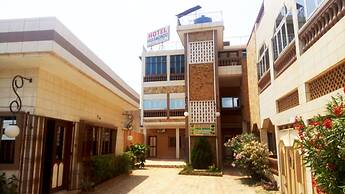 Hotel Paramondo