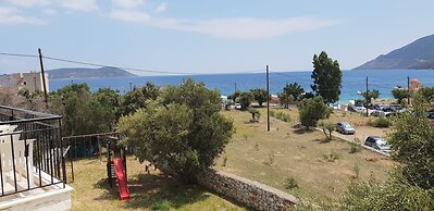 Domaine Papakonstantis Apartments To Let