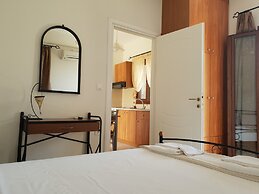 Domaine Papakonstantis Apartments To Let