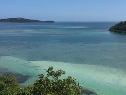 Borac Bay Bungalows Resort and Spa