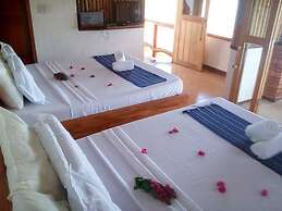 Borac Bay Bungalows Resort and Spa