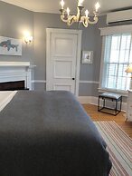 Crocker Inn