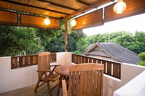 The Mandana Gili Air