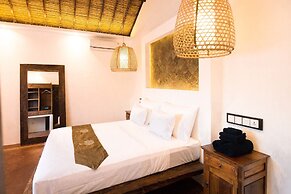 The Mandana Gili Air