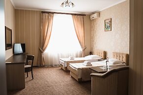 Hotel Complex Globus