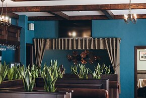 Hotel Complex Globus