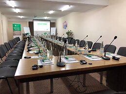 Hotel Complex Globus