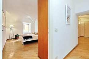 Clementina Charme - My Extra Home