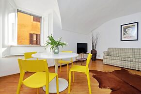 Clementina Charme - My Extra Home