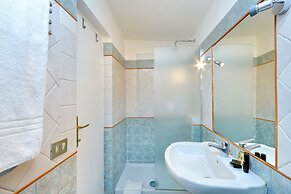 Cozy Borgo - My Extra Home