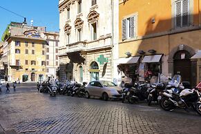 Cozy Tritone - My Extra Home