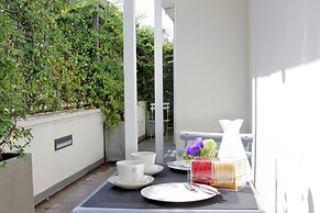 Crispi Luxury Apartments with Terrace - My Extra Home