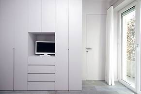 Crispi Luxury Apartments with Terrace - My Extra Home