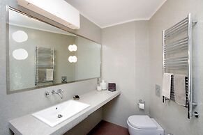 Crispi Luxury Apartments with Terrace - My Extra Home