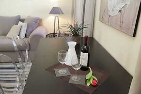 Crispi Luxury Apartments - My Extra Home