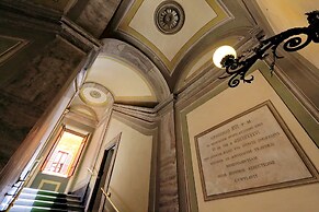 Monti Charme - My Extra Home