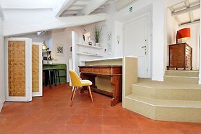 Monti Charme - My Extra Home