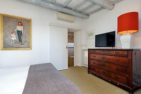 Monti Charme - My Extra Home