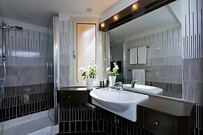 Monti Charme - My Extra Home