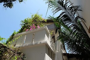 Moon House Nha Trang