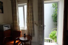 Moon House Nha Trang