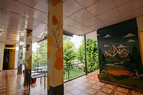The Hosteller Bir