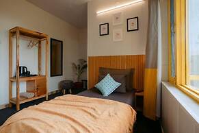 The Hosteller Bir