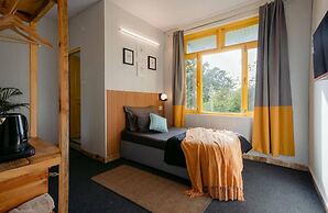 The Hosteller Bir