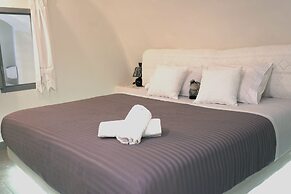 Santorini Dreams Villas