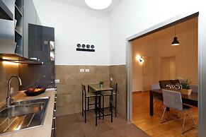 Traiano Charme - My Extra Home