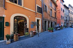 Farnese Charme - My Extra Home