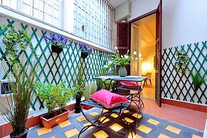 Farnese Charme - My Extra Home