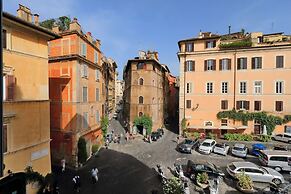 Giulia Charme - My Extra Home