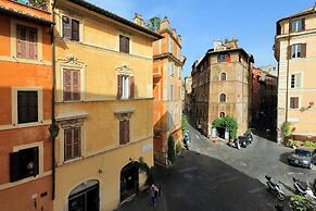 Giulia Charme - My Extra Home