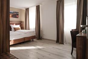 The sQuare Hotel