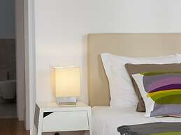 Chiado Premium by Homing