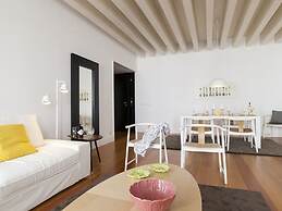 Chiado Premium by Homing