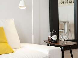 Chiado Premium by Homing
