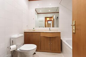 Expo Delight by Homing